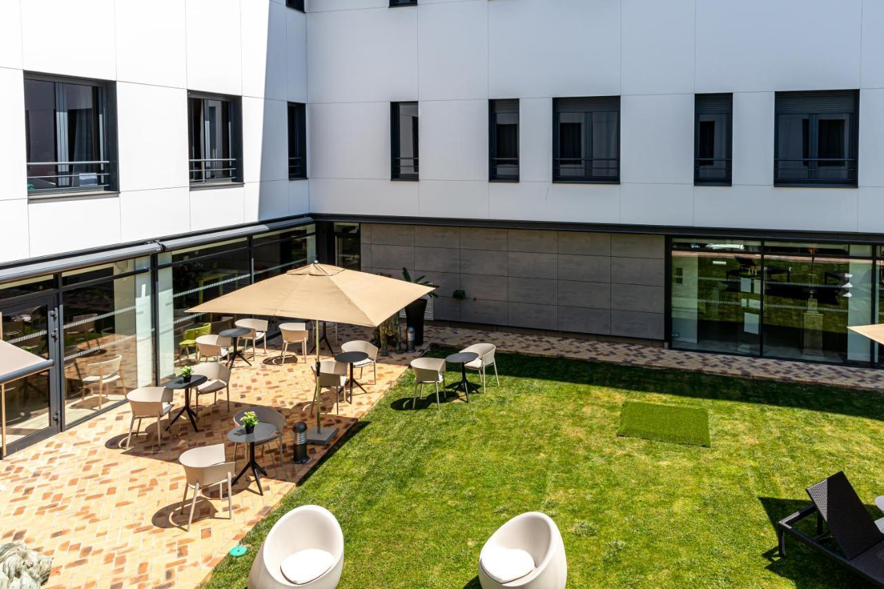 Les Jardins De St Cloud Saint-Cloud Exterior foto