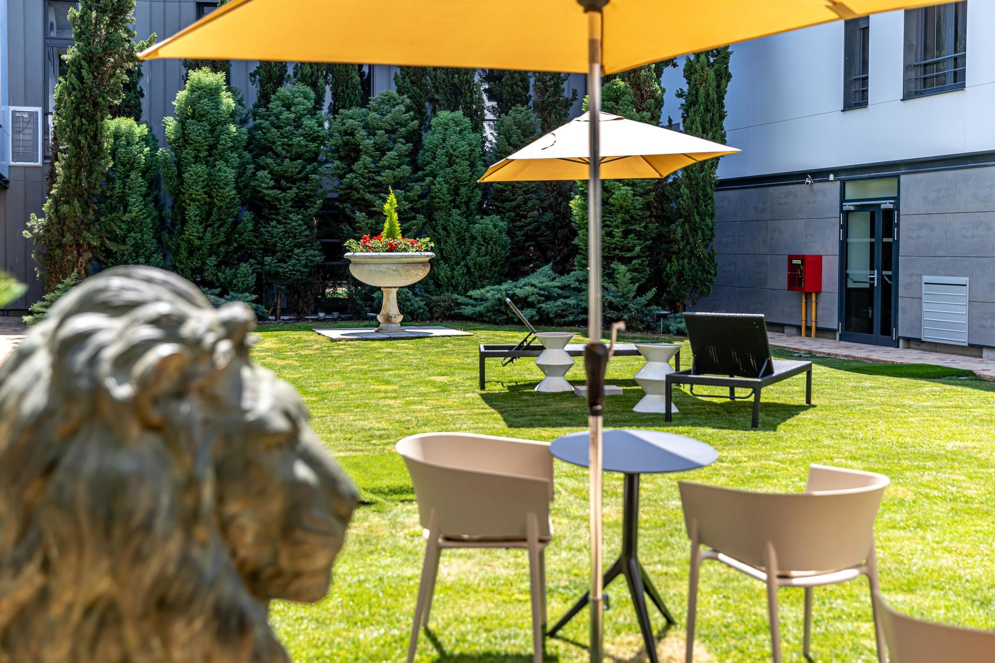 Les Jardins De St Cloud Saint-Cloud Exterior foto